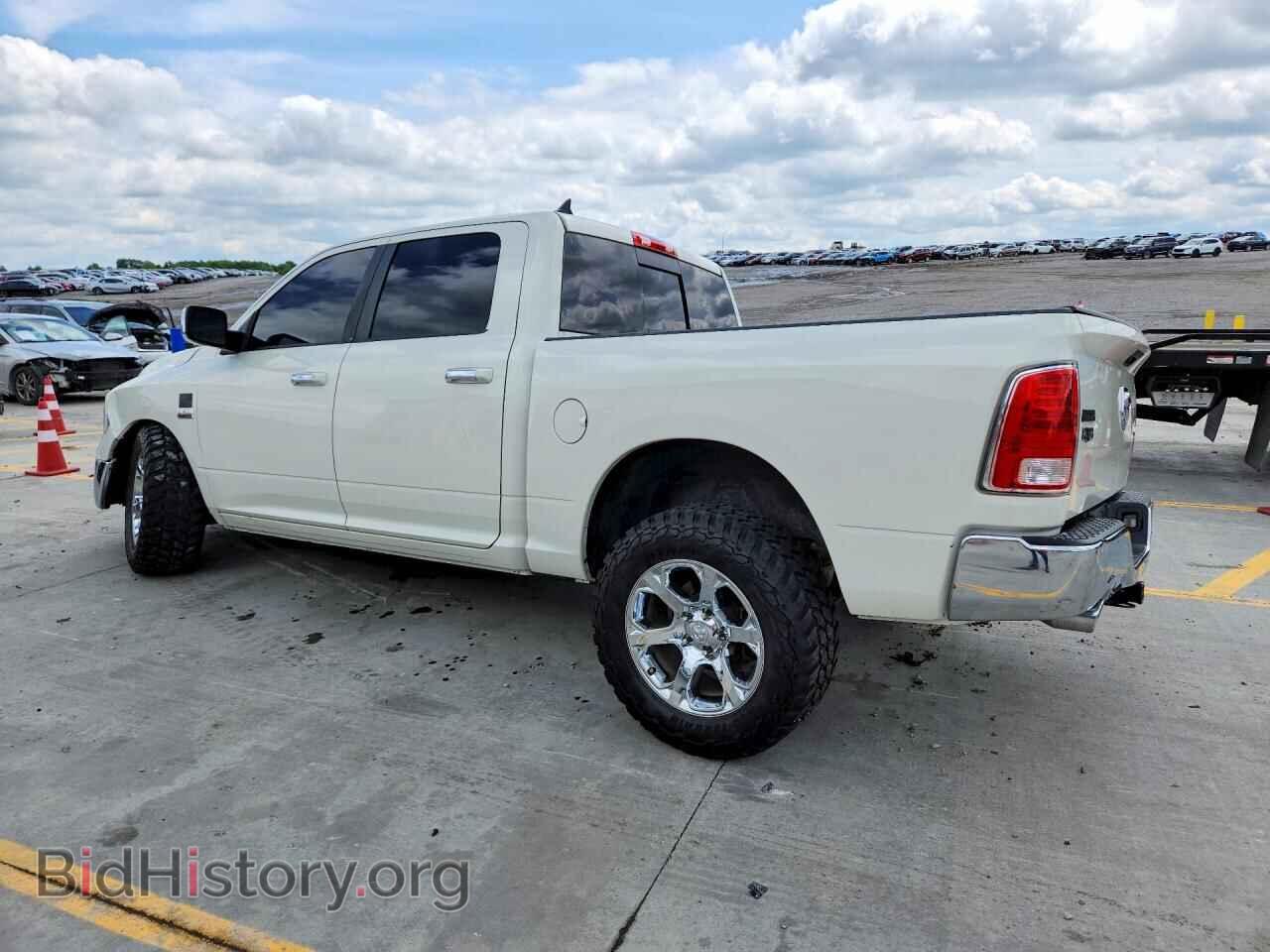 2016 RAM 1500 - VIN: 1C6RR7NTXGS314754 - Фото 2