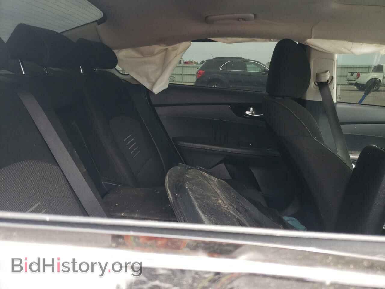 2019 KIA FORTE - VIN: 3KPF34AD2KE035952 - Фото 10