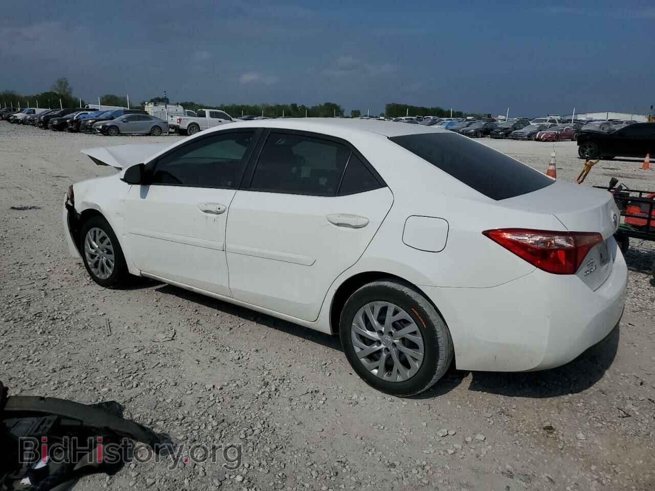 2017 TOYOTA COROLLA - VIN: 5YFBURHEXHP650232 - Photo 2