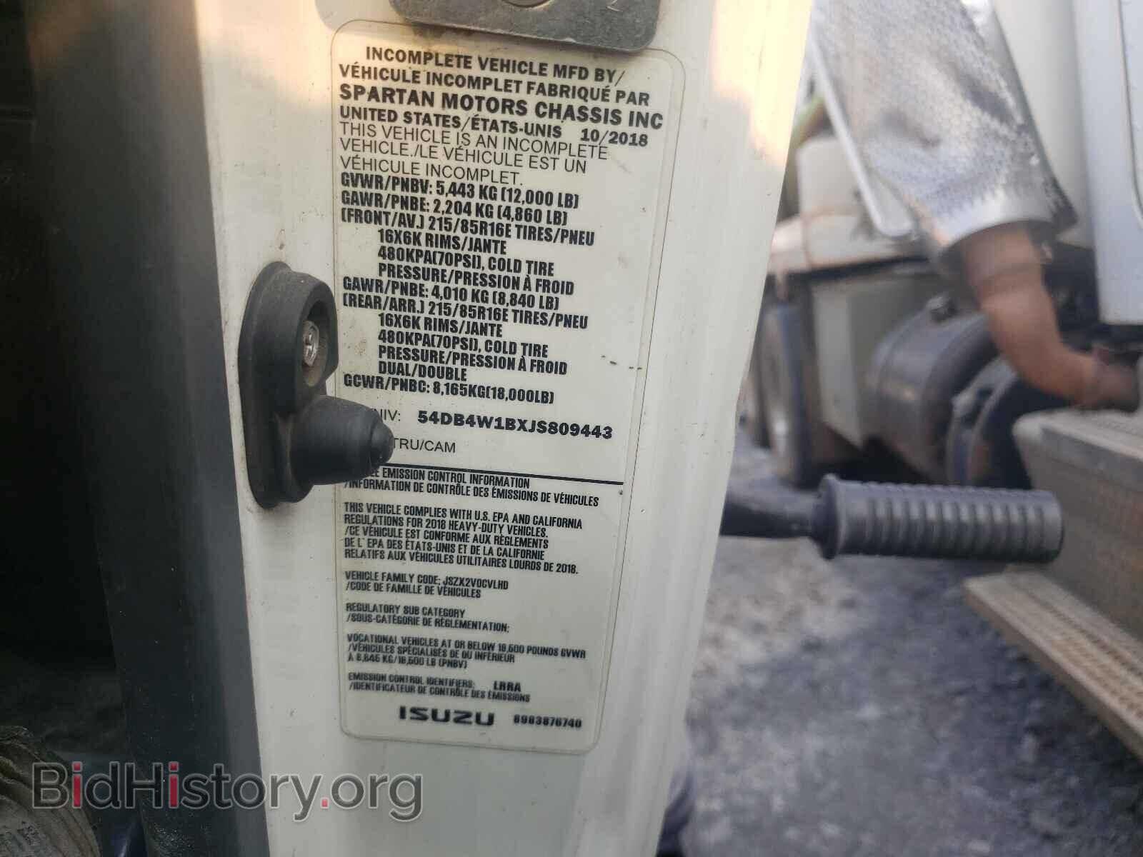 2018 ISUZU NPR - VIN: 54DB4W1BXJS809443 - Photo 10