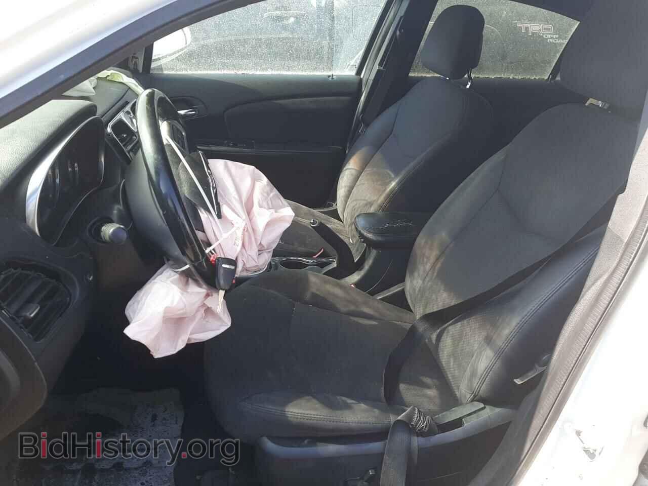 2013 CHRYSLER 200 - VIN: 1C3CCBBG2DN556320 - Фото 7