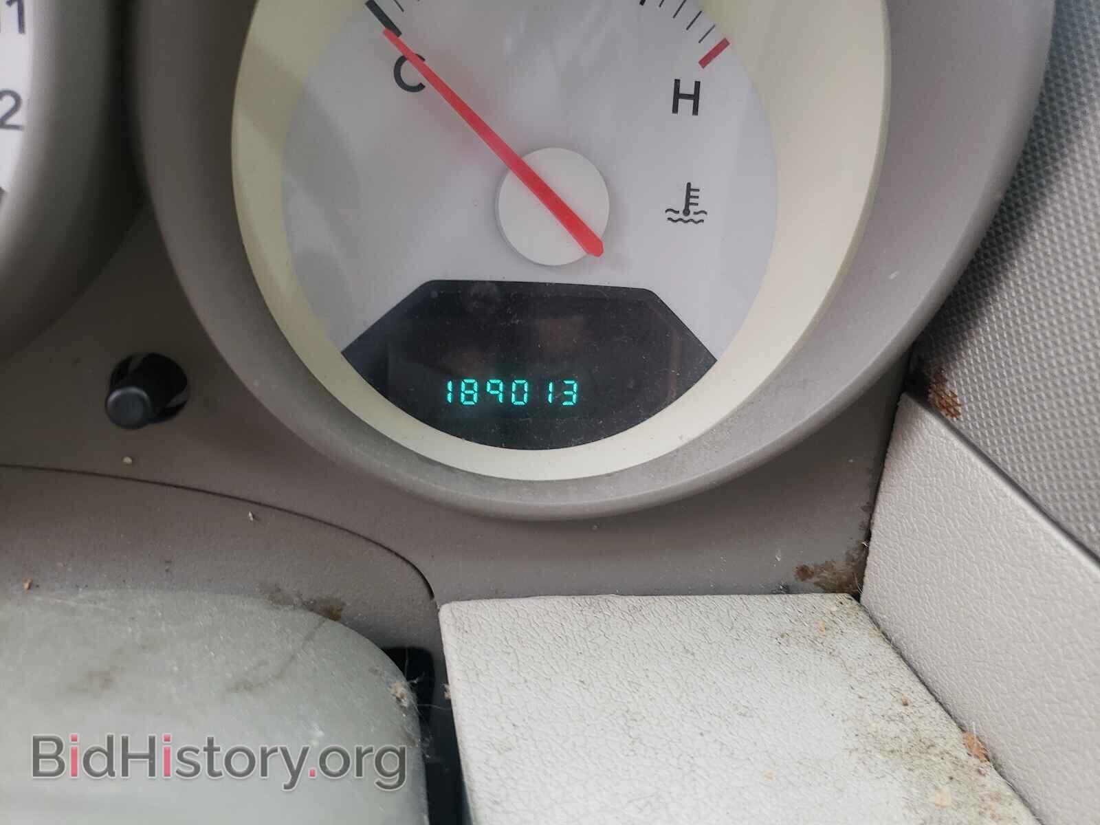 2007 DODGE CALIBER - VIN: 1B3HB28BX7D324642 - Photo 8