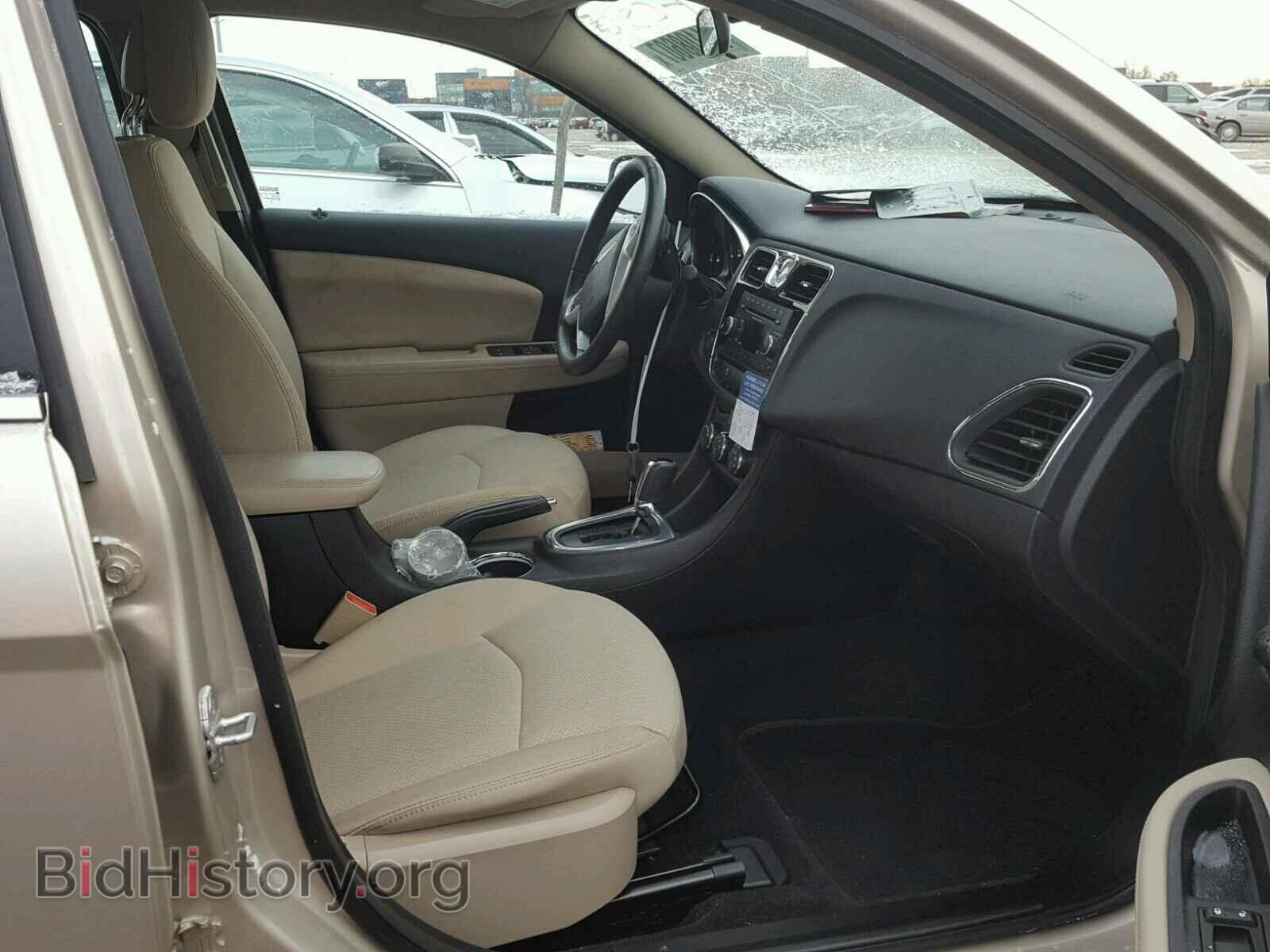 2013 CHRYSLER 200 - VIN: 1C3CCBBG1DN678604 - Фото 5