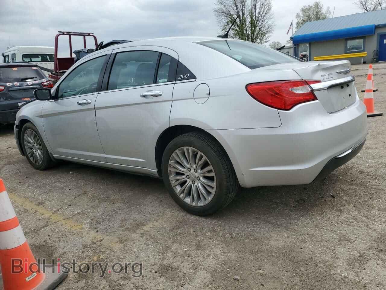 2012 CHRYSLER 200 - VIN: 1C3CCBCG2CN326354 - Фото 2