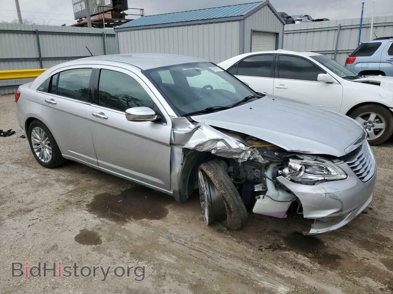 2012 CHRYSLER 200 - VIN: 1C3CCBCG2CN326354 - Фото 4