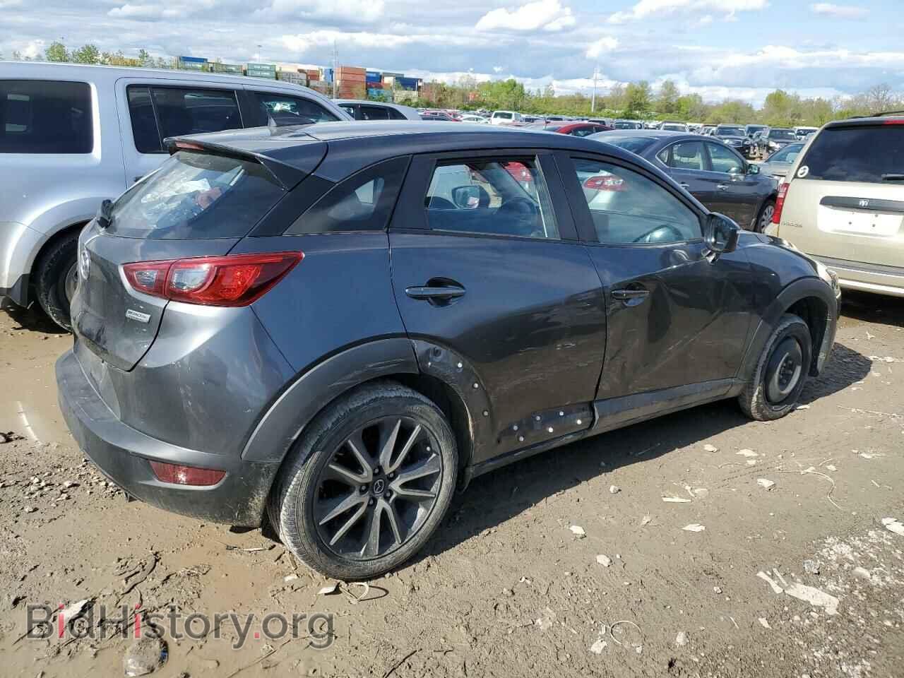 2018 MAZDA CX-3 - VIN: JM1DKFC73J0308353 - Фото 3