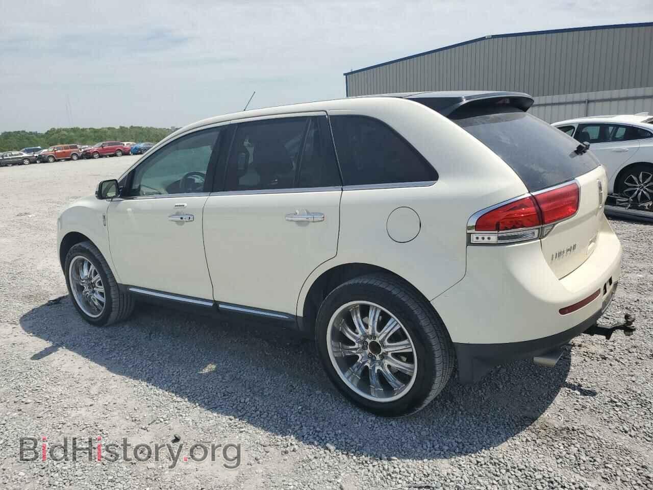 2013 LINCOLN MKX - VIN: 2LMDJ6JK2DBL40451 - Photo 2
