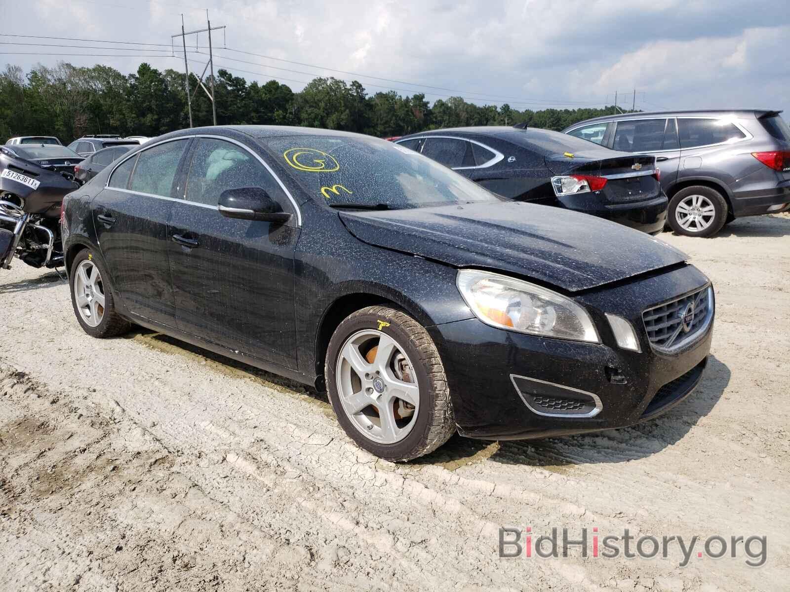 Photo YV1612FS2D1216504 - VOLVO S60 2013