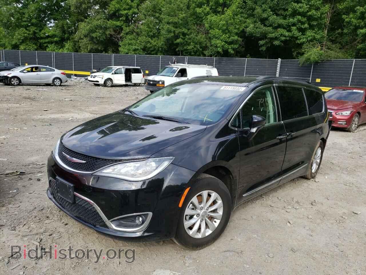 2017 CHRYSLER PACIFICA - VIN: 2C4RC1BG6HR704350 - Фото 2
