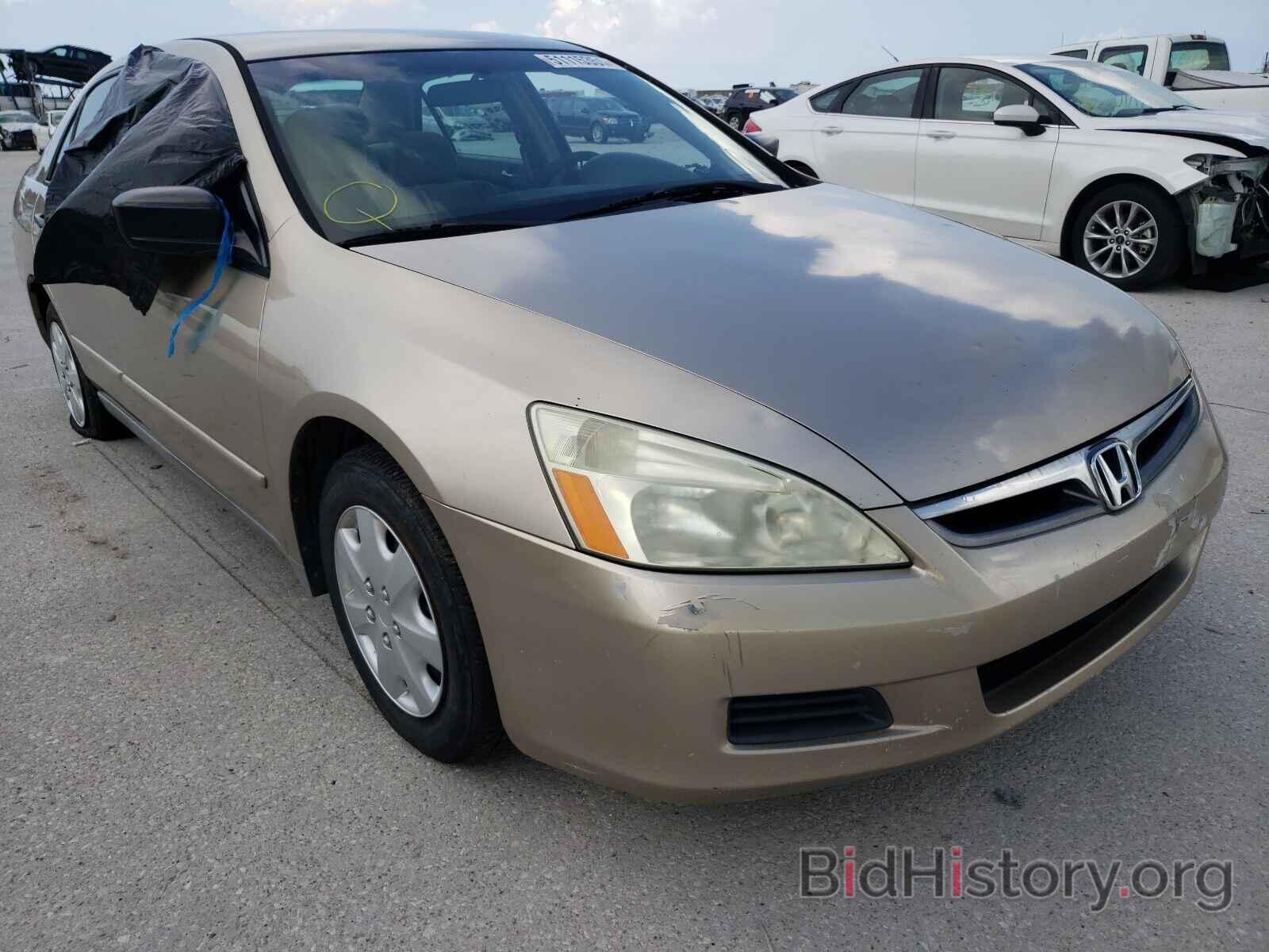 Photo 1HGCM56156A132870 - HONDA ACCORD 2006