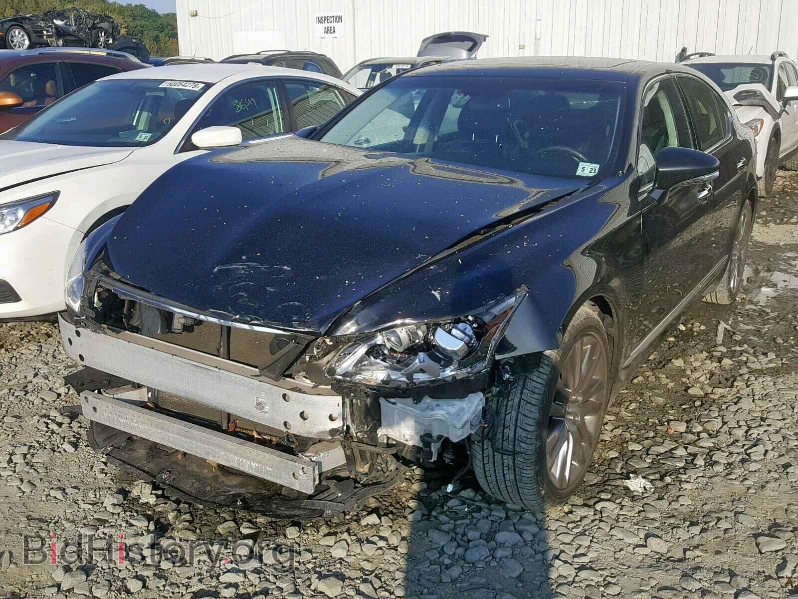 2013 LEXUS LS460 - VIN: JTHCL5EF0D5018536 - Photo 2