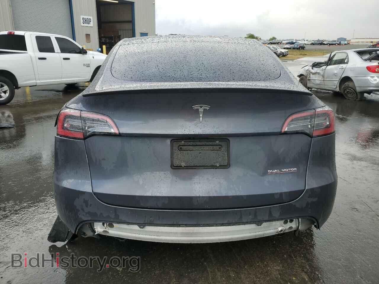 2022 TESLA MODEL Y - VIN: 7SAYGDEF2NF488043 - Фото 6