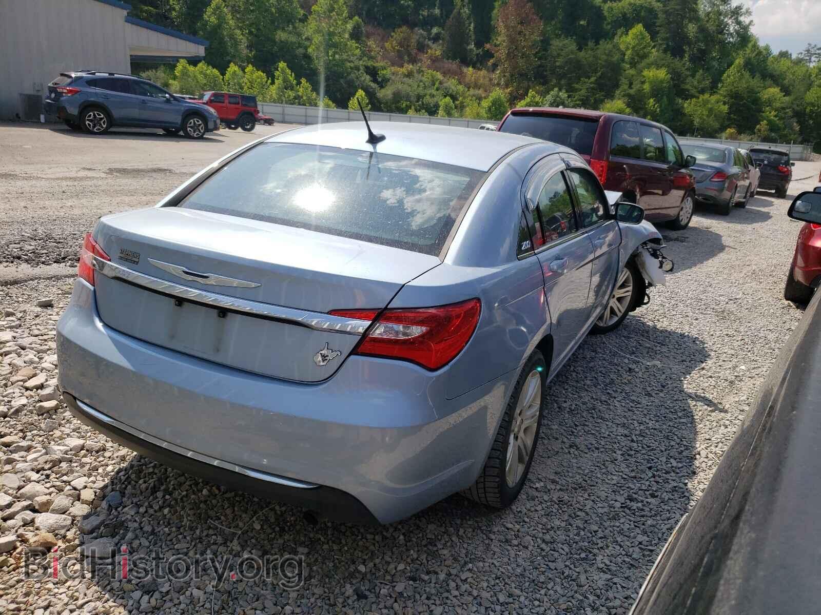 2013 CHRYSLER 200 - VIN: 1C3CCBBB0DN601114 - Фото 4