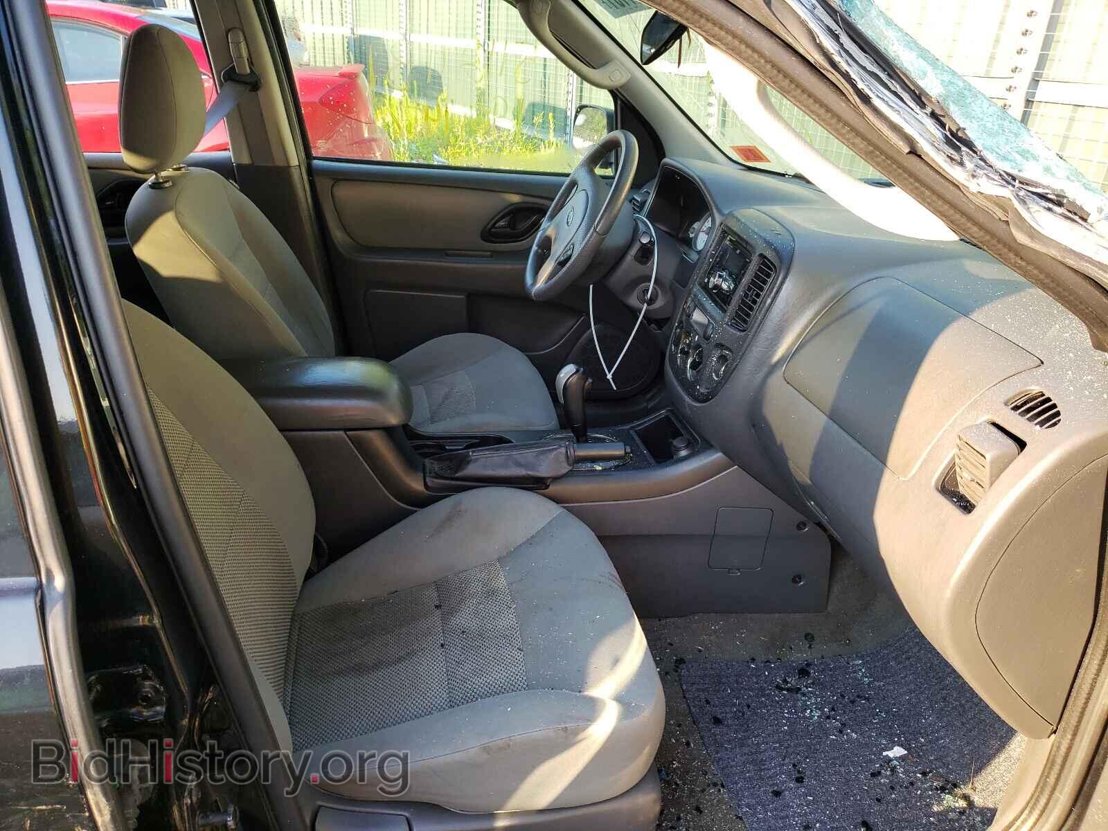 2006 FORD ESCAPE - VIN: 1FMCU93166KC87413 - Фото 5