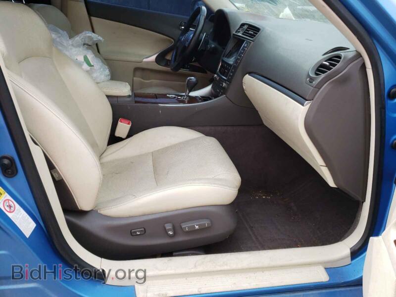 2011 Lexus IS (VIN JTHCF5C29B5045545) — фото 5 из 10