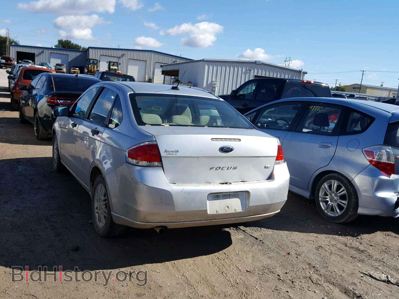 2010 FORD FOCUS - VIN: 1FAHP3FN7AW247541 - Фото 3