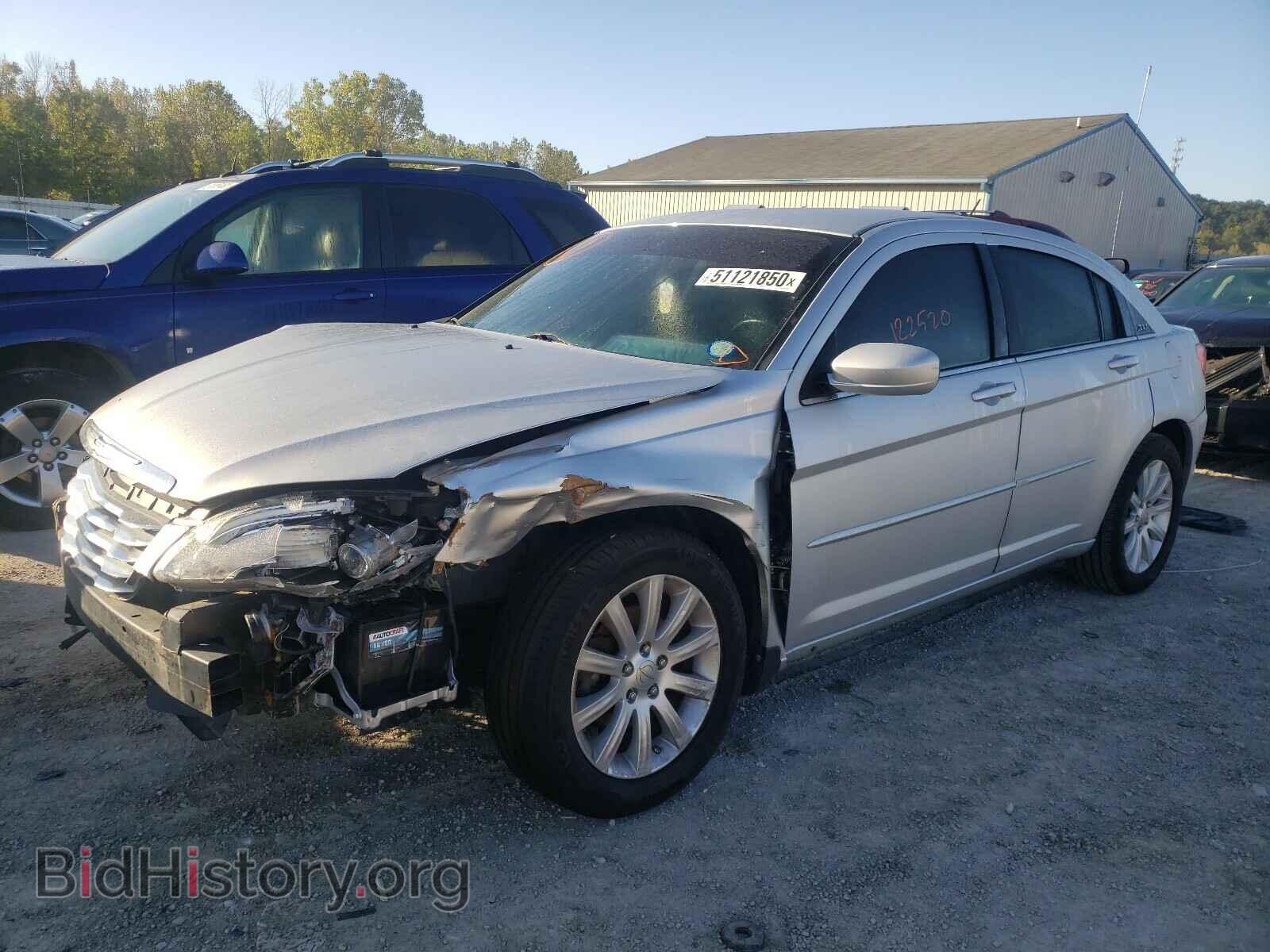2012 CHRYSLER 200 - VIN: 1C3CCBBB0CN154959 - Фото 2