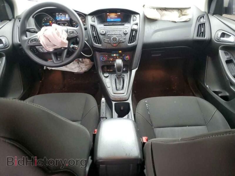 2017 Ford FOCUS (VIN 1FADP3FE1HL333292) — фото 8 из 14