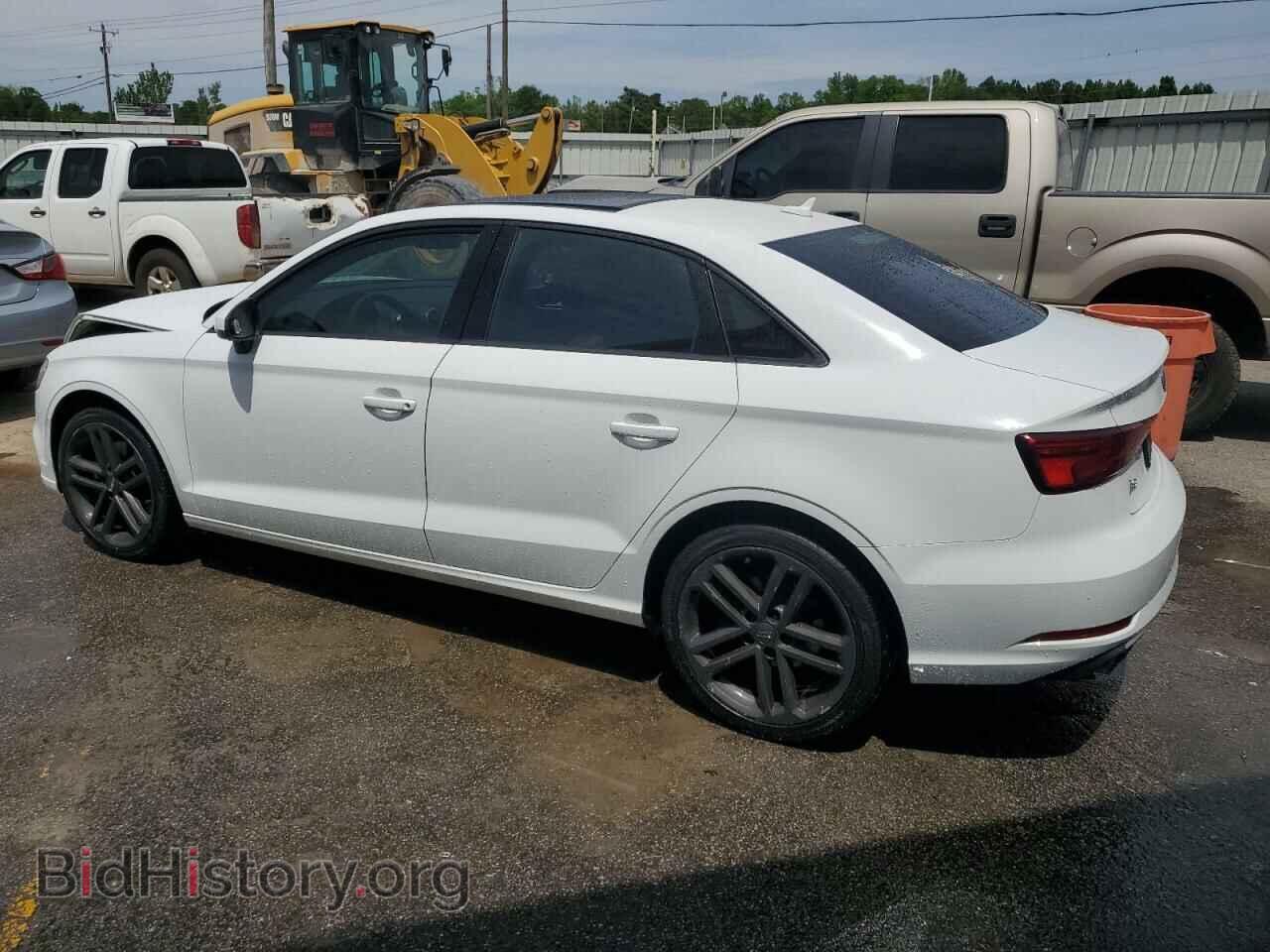 2018 AUDI A3 - VIN: WAUAUGFF0J1044098 - Фото 2