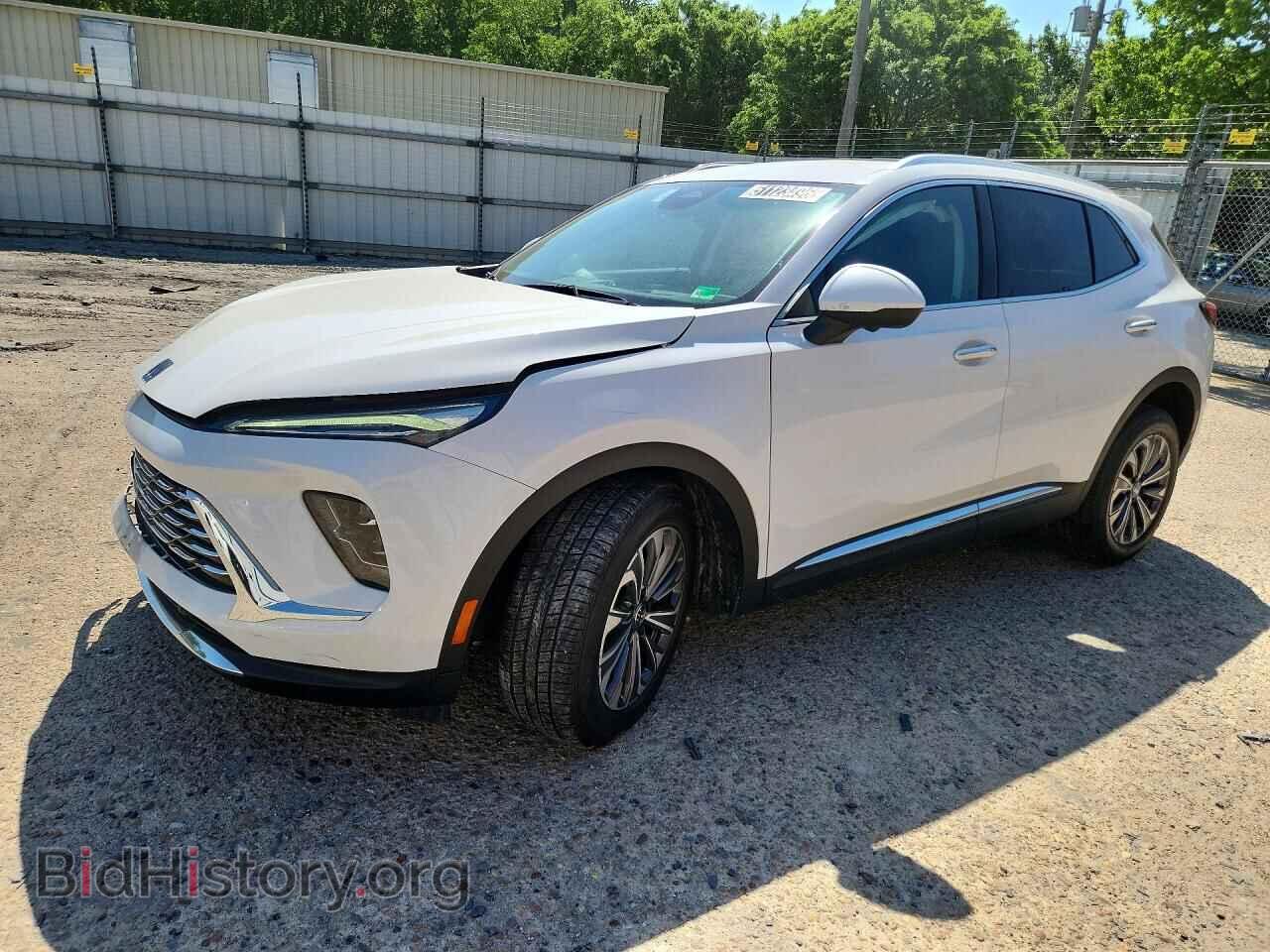 Фотография LRBFZME46RD044785 - BUICK ENVISION 2024