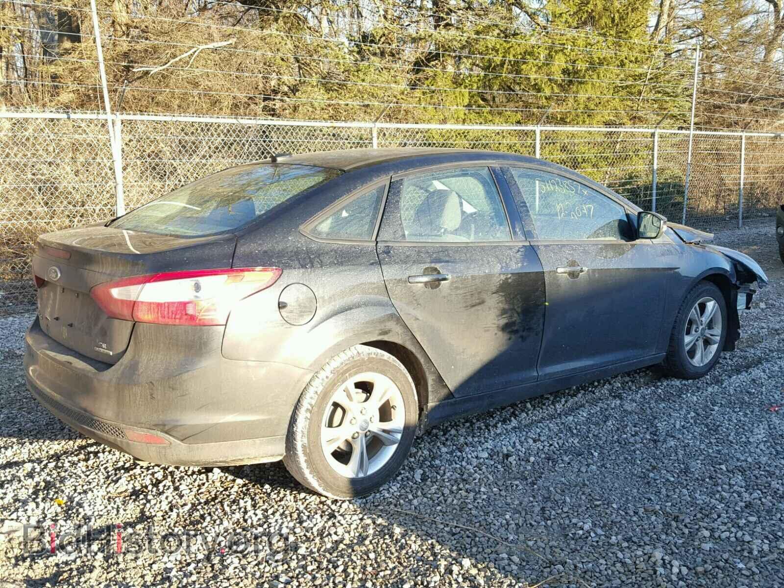 2014 FORD FOCUS - VIN: 1FADP3F22EL129246 - Photo 4