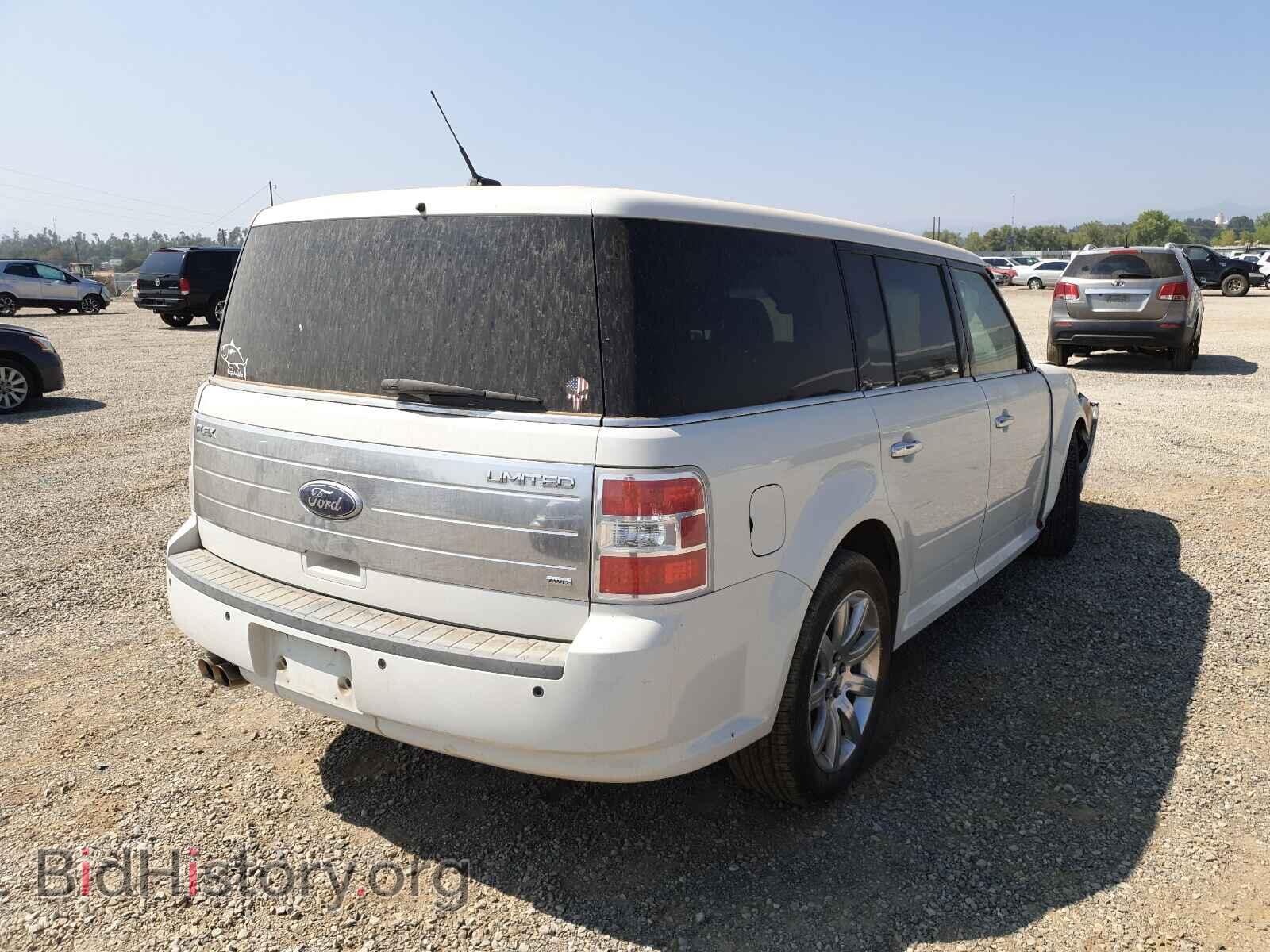 2009 FORD FLEX - VIN: 2FMEK63C09BB07517 - Фото 4