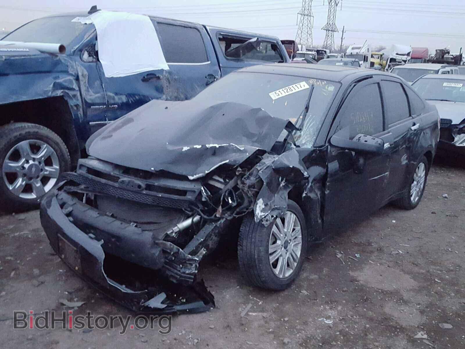 2008 FORD FOCUS - VIN: 1FAHP35N58W259456 - Фото 2
