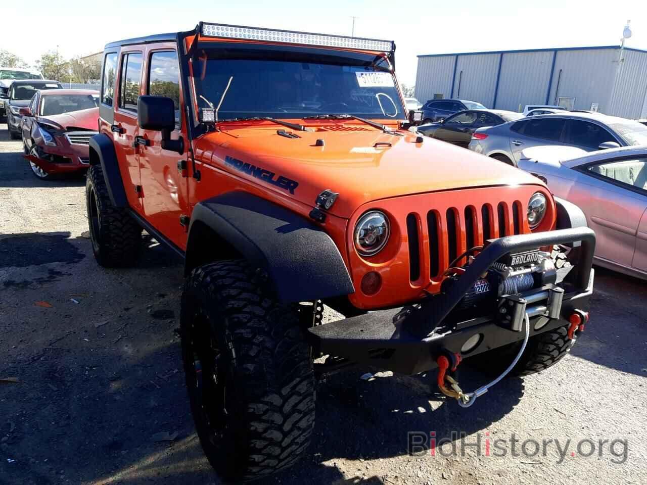 Photo 1J4GA69198L599768 - JEEP WRANGLER 2008