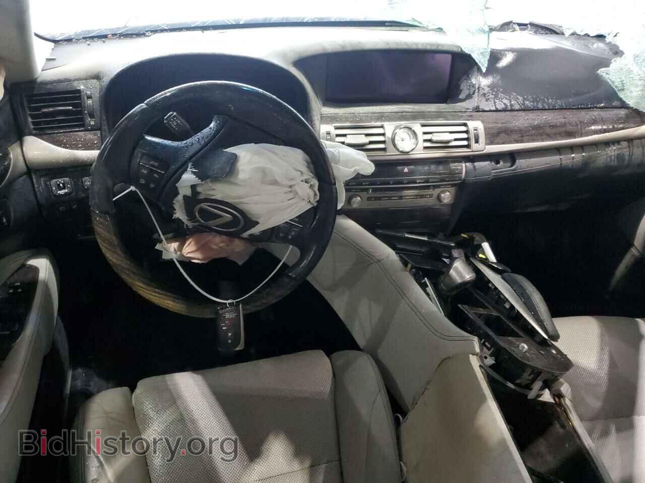 2013 LEXUS LS460 - VIN: JTHBL5EF6D5120970 - Photo 8
