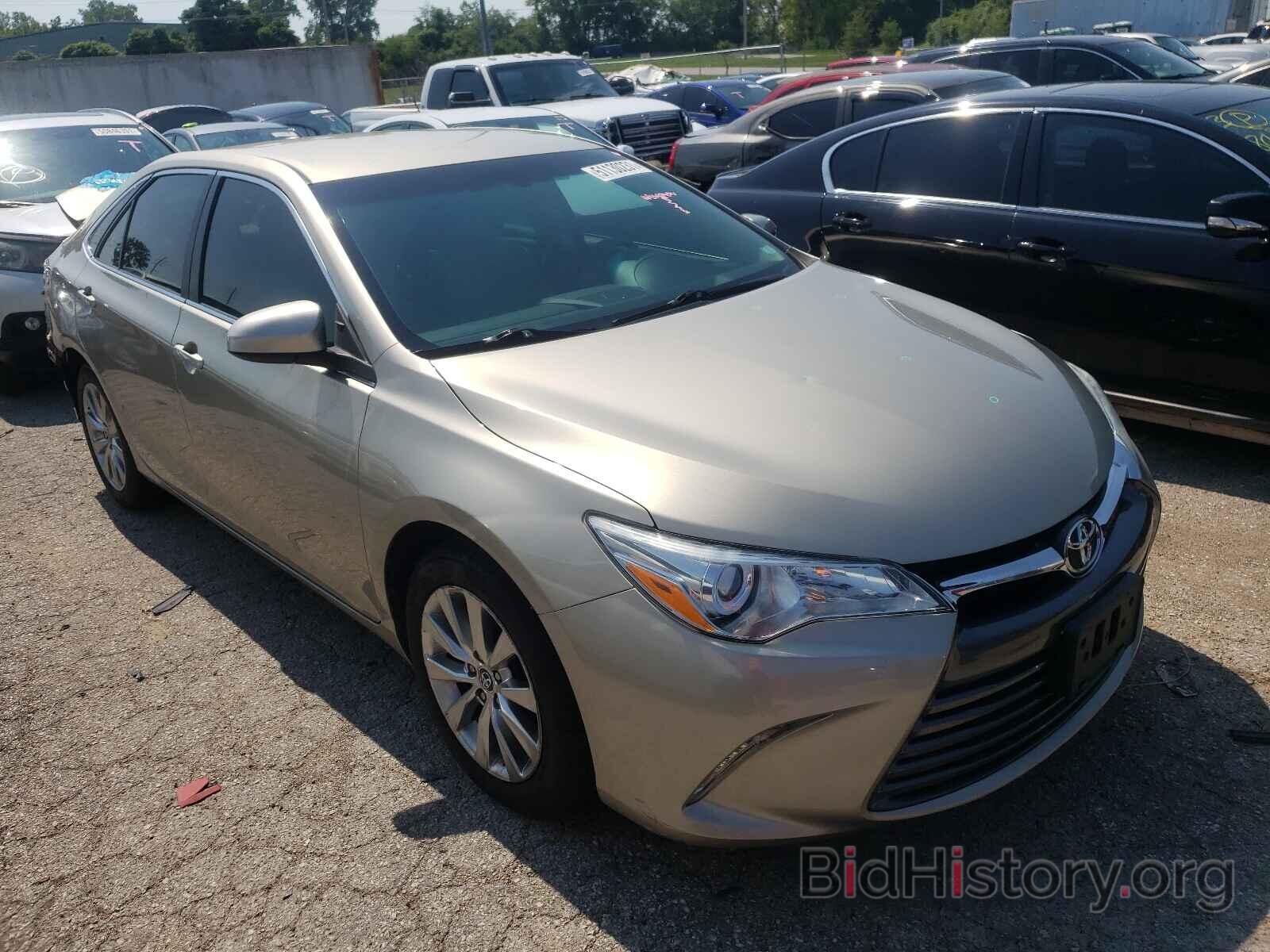 Photo 4T4BF1FK2FR499893 - TOYOTA CAMRY 2015
