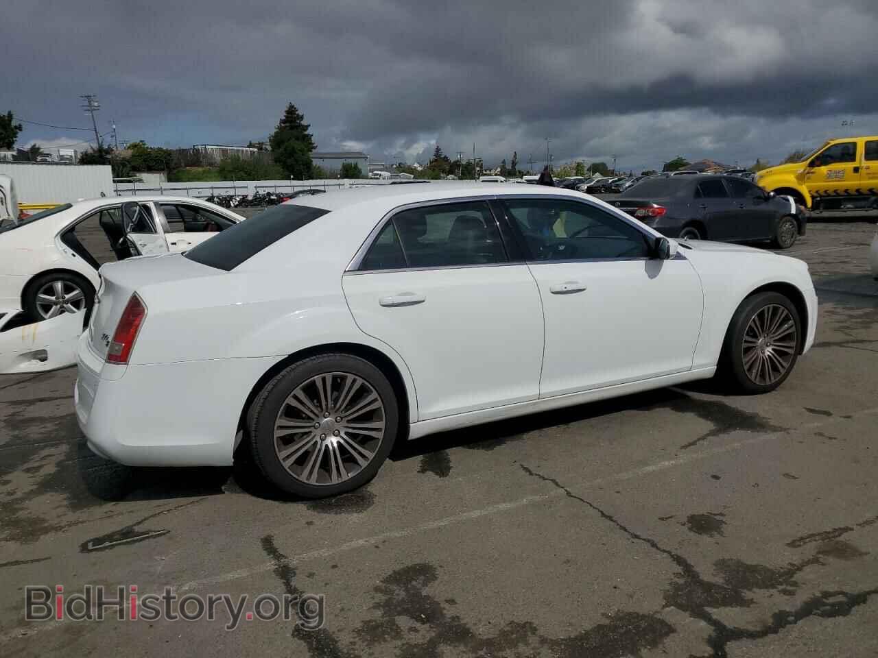 2014 CHRYSLER 300 - VIN: 2C3CCABG3EH118930 - Photo 3