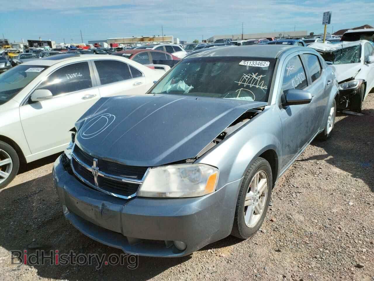 2010 DODGE AVENGER - VIN: 1B3CC5FB0AN183352 - Фото 2