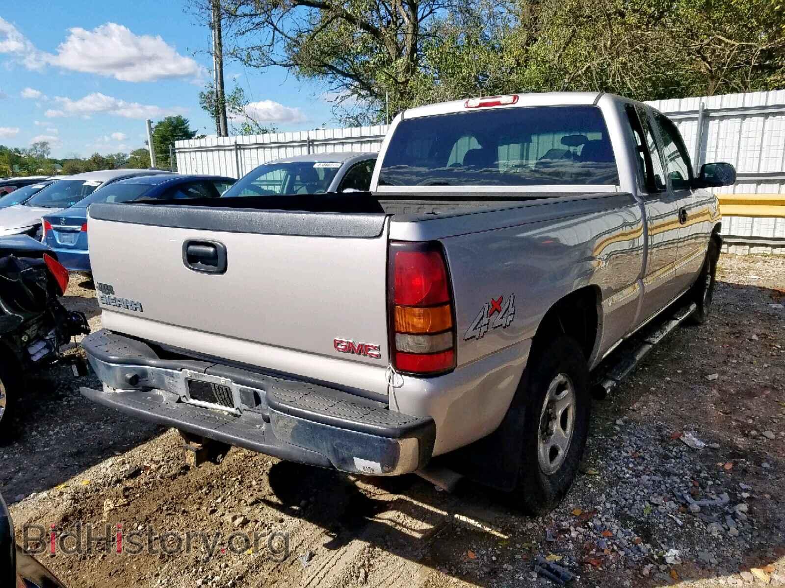 2004 GMC NEW SIERRA - VIN: 1GTEK19T34E393343 - Фото 4