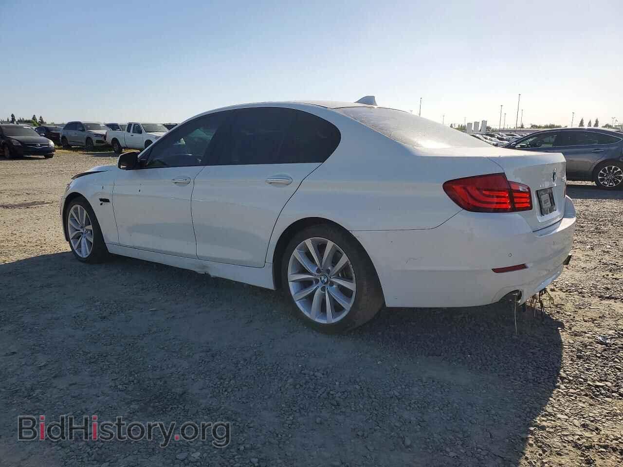 2011 BMW 5 SERIES - VIN: WBAFR7C58BC807655 - Фото 2