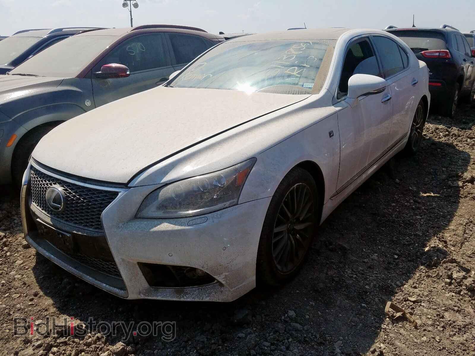 2014 LEXUS LS460 - VIN: JTHBL5EF8E5130370 - Photo 2