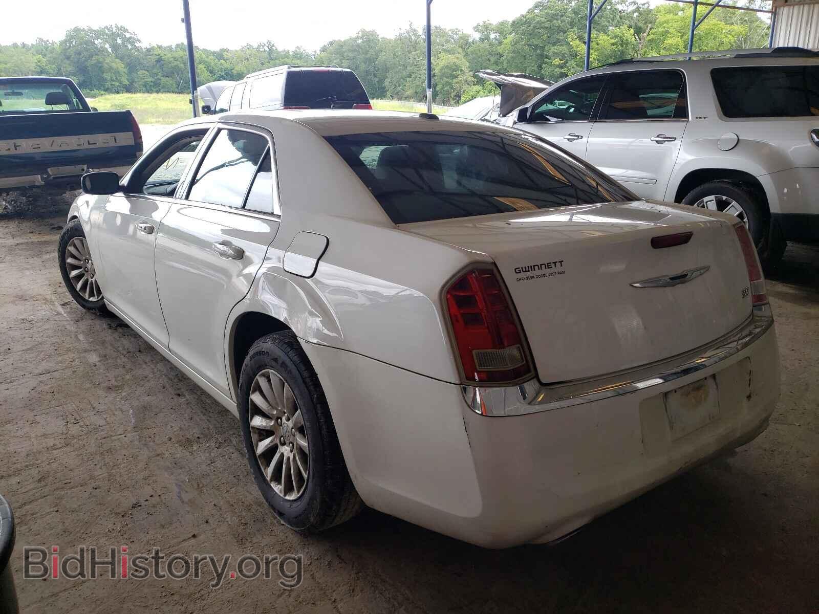 2013 CHRYSLER 300 - VIN: 2C3CCAAG3DH644555 - Фото 3