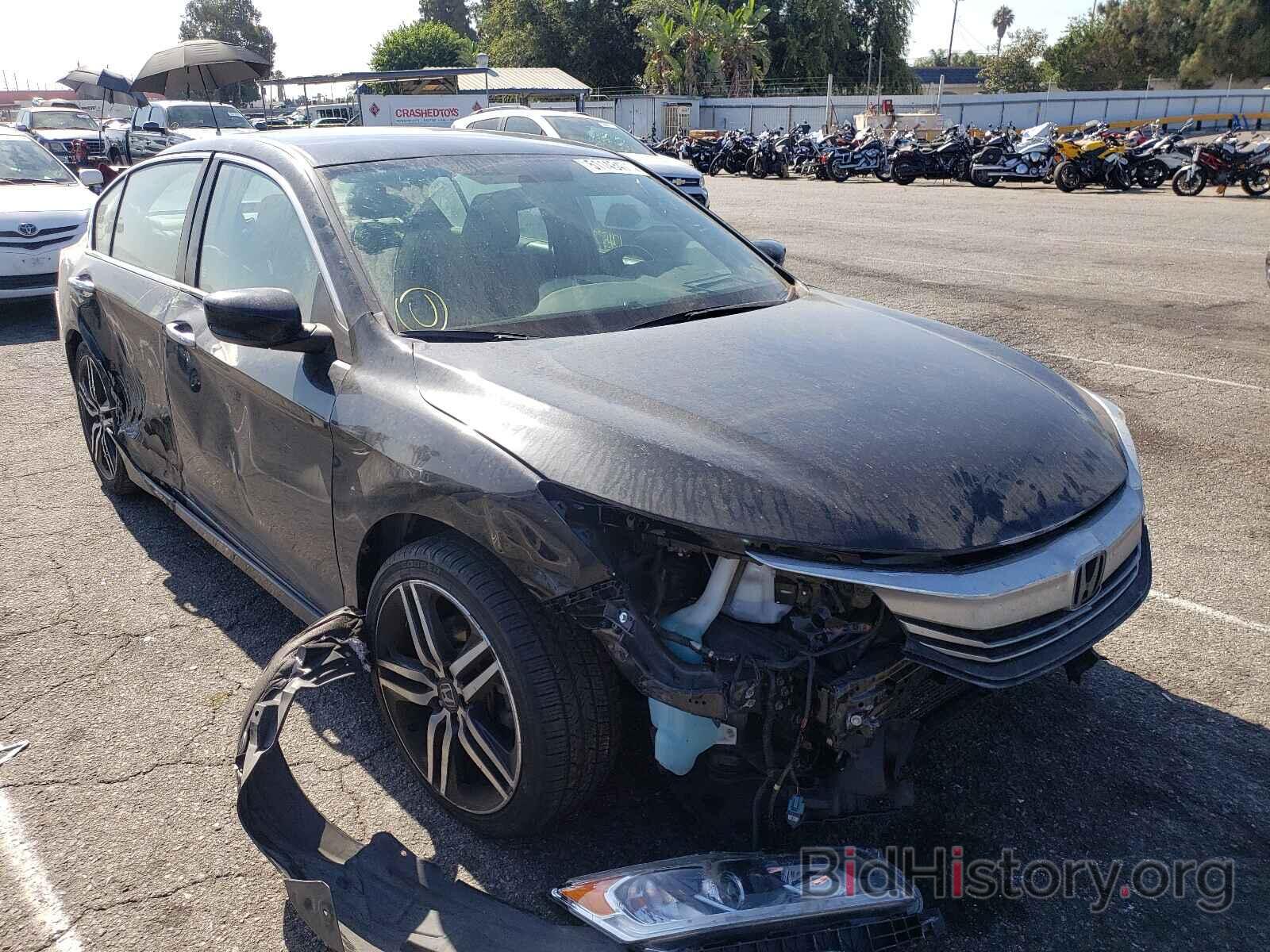 Photo 1HGCR2F56HA127554 - HONDA ACCORD 2017