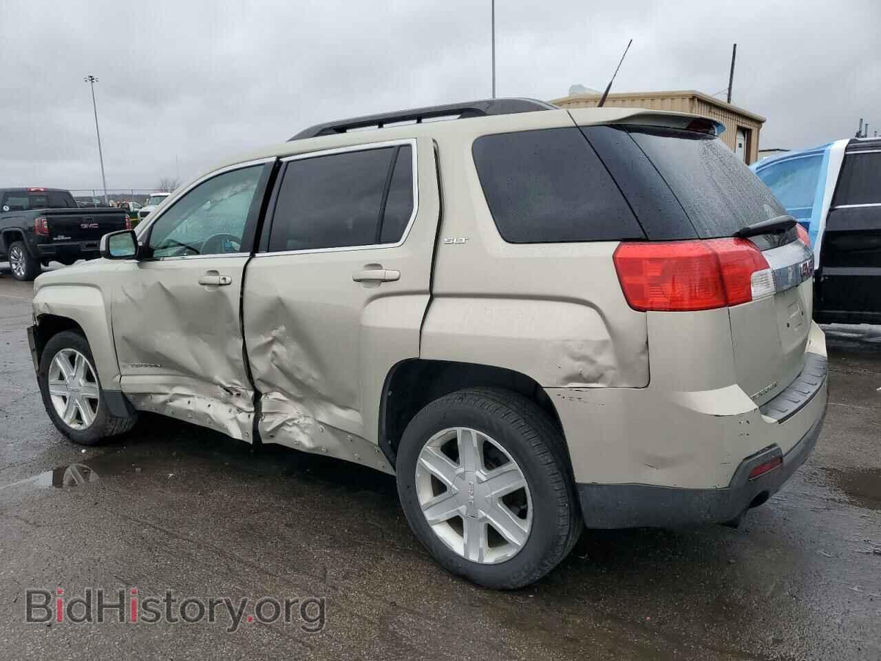2011 GMC TERRAIN - VIN: 2CTFLUE57B6331234 - Photo 2