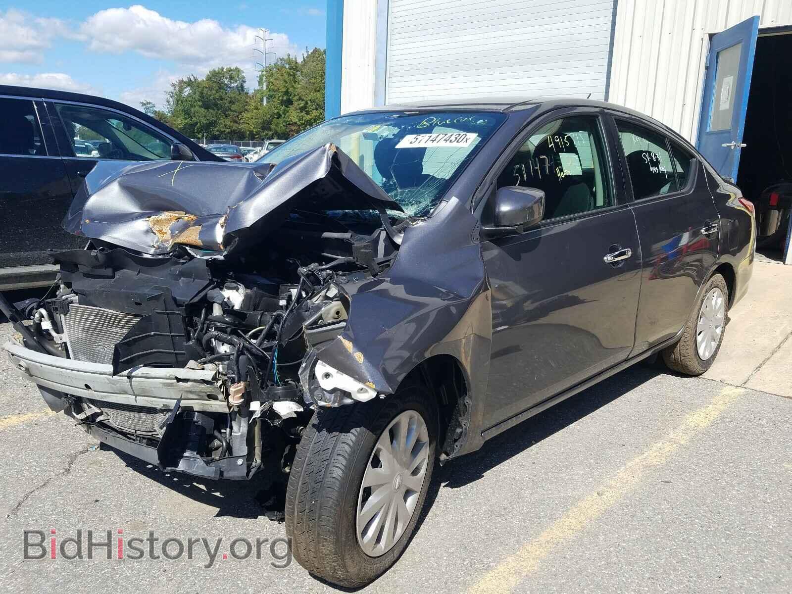 2019 NISSAN VERSA - VIN: 3N1CN7AP3KL864455 - Photo 2