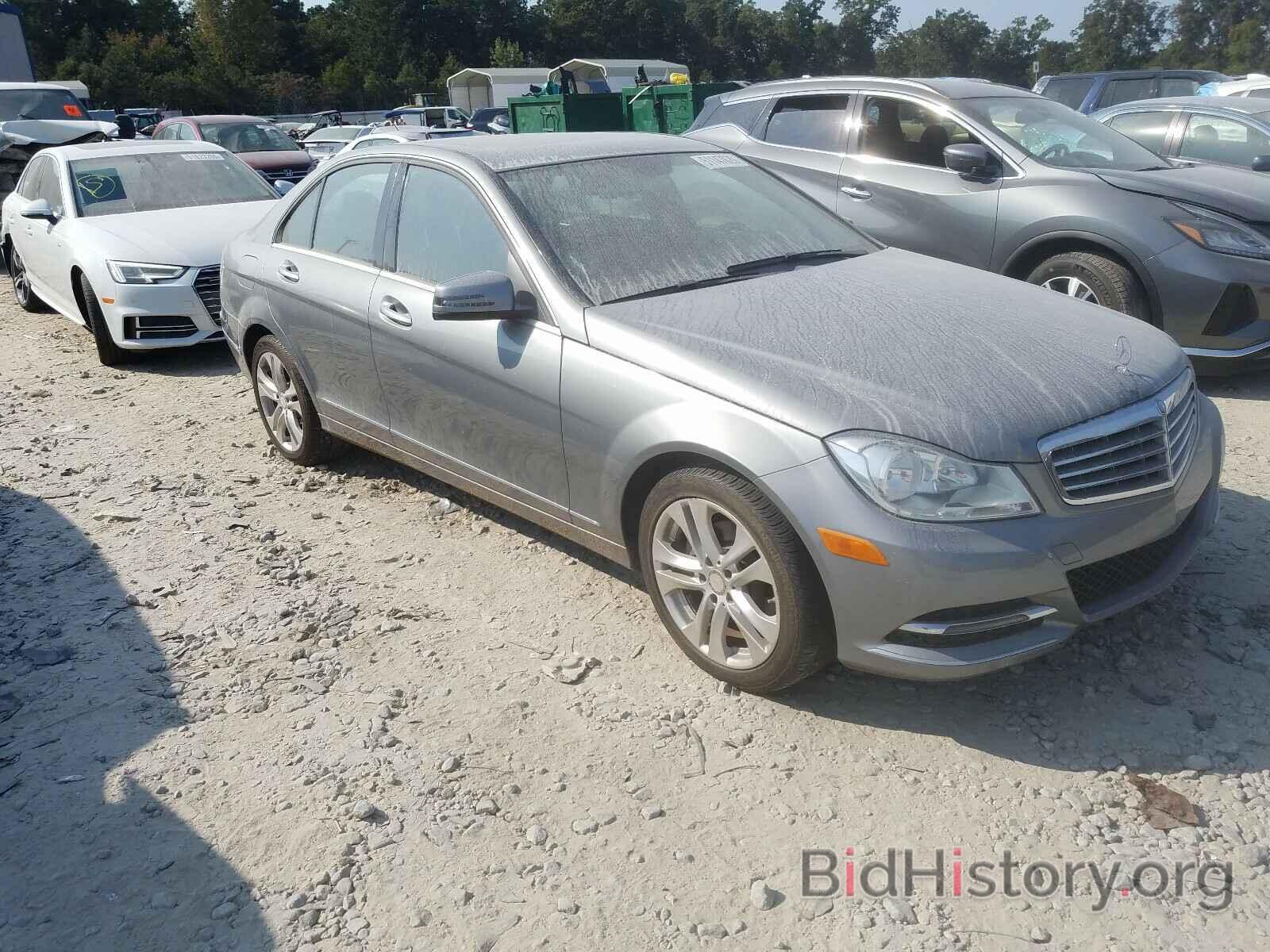 Photo WDDGF4HB8EG251539 - MERCEDES-BENZ C-CLASS 2014