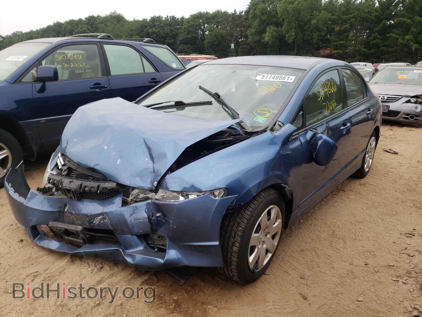 2011 HONDA CIVIC - VIN: 19XFA1F58BE031071 - Фото 2