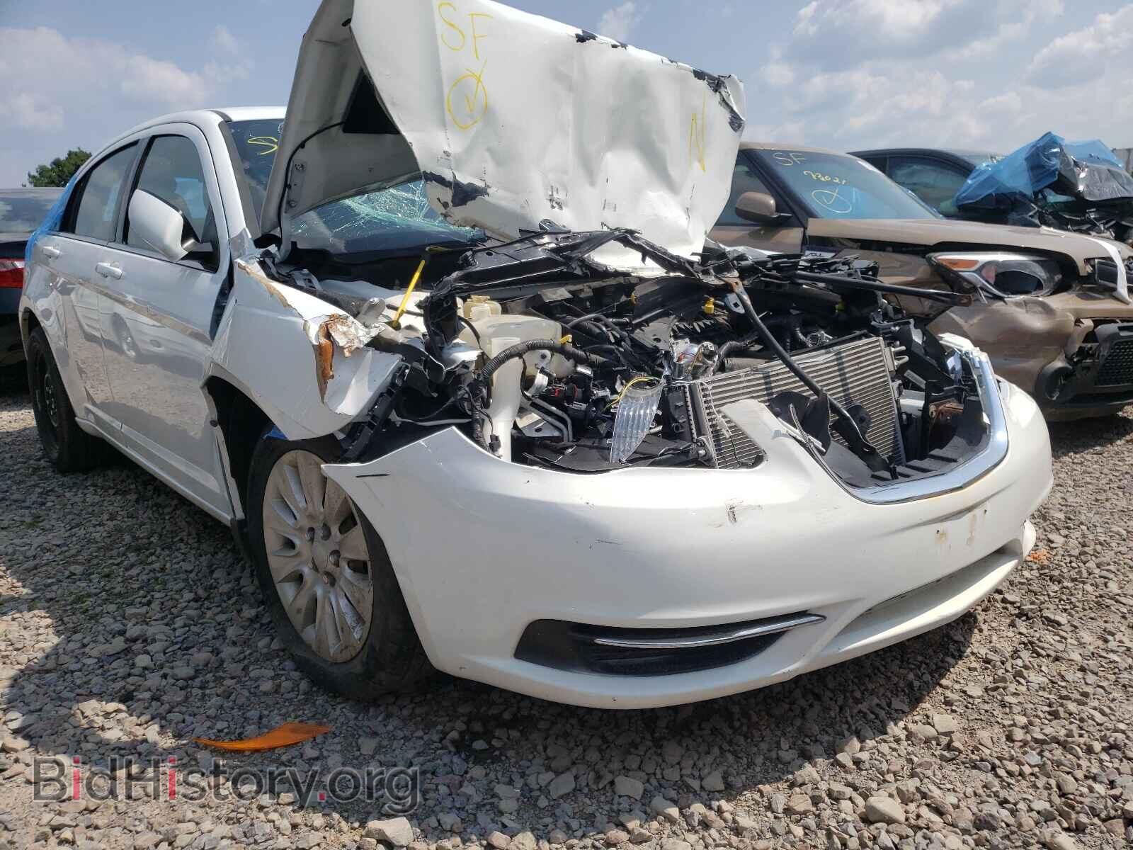 Фотография 1C3BC4FB6BN563466 - CHRYSLER 200 2011
