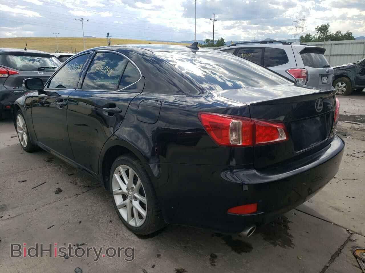 2011 LEXUS IS - VIN: JTHCF5C22B5045628 - Фото 3