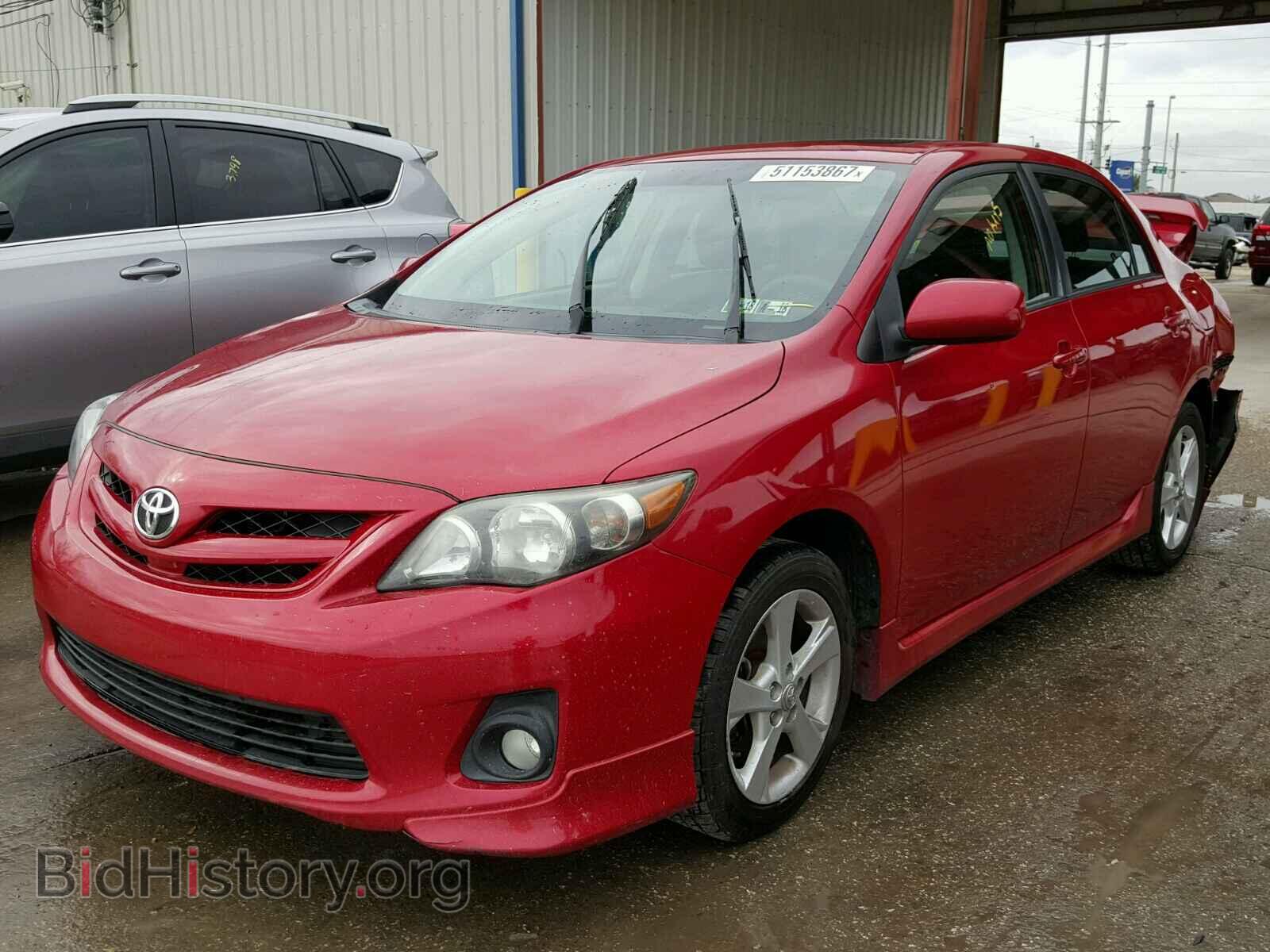 2011 TOYOTA COROLLA BA - VIN: 2T1BU4EE9BC590555 - Фото 2