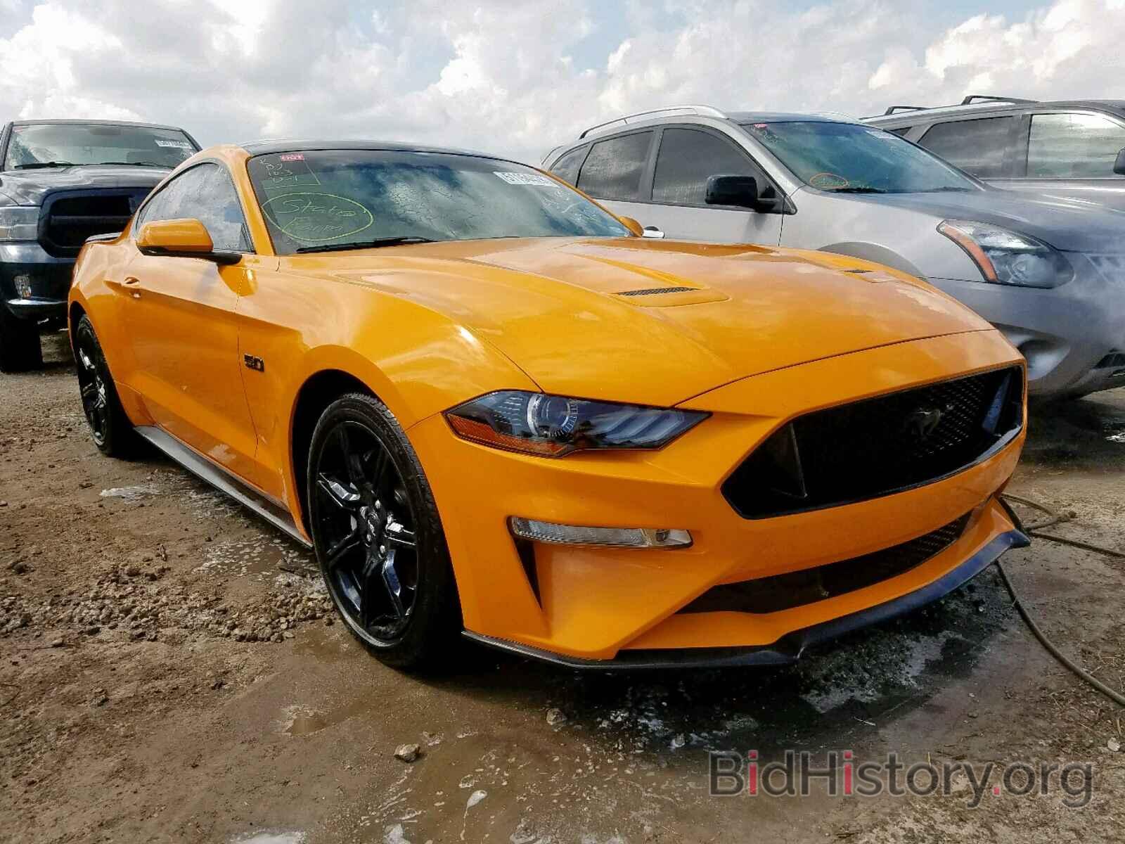Photo 1FA6P8CF2J5111969 - FORD MUSTANG GT 2018