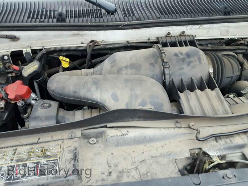 2010 Ford ECONOLINE (VIN 1FTNE2EL3ADA09954) — photo 6 of 9