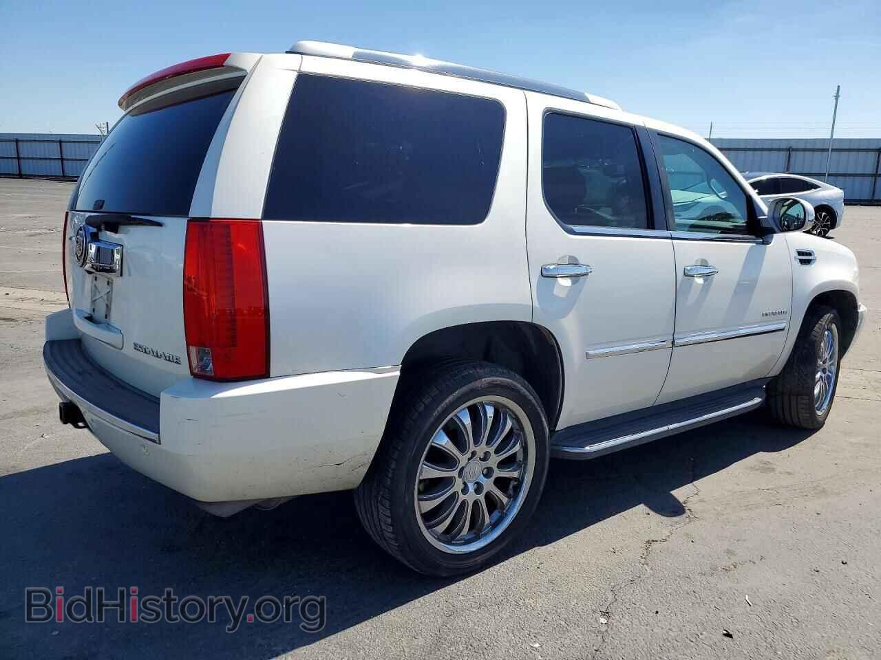 2011 CADILLAC ESCALADE - VIN: 1GYS3AEF1BR326157 - Фото 3