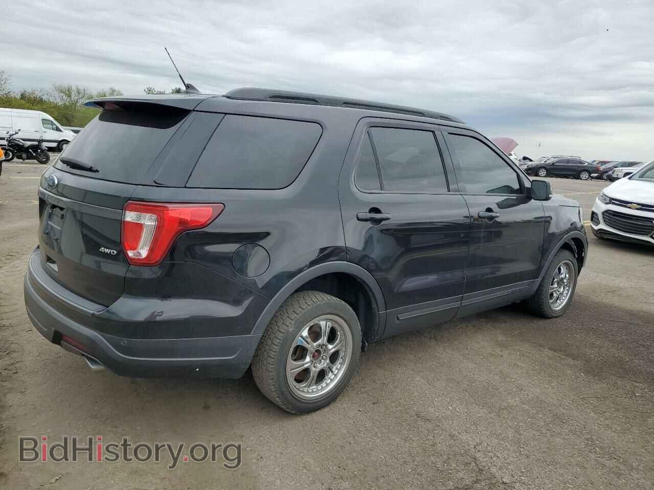 2018 FORD EXPLORER - VIN: 1FM5K8D87JGB61822 - Фото 3