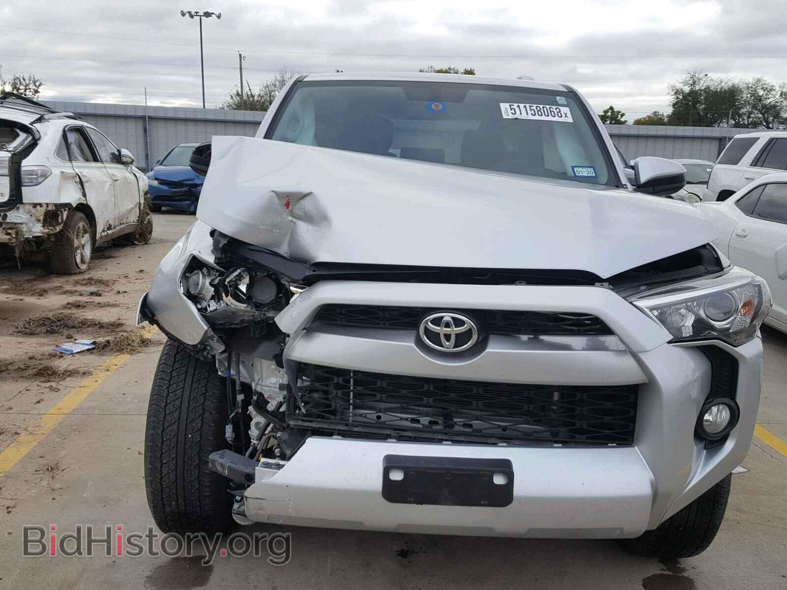 2018 TOYOTA 4RUNNER SR - VIN: JTEZU5JR4J5167659 - Фото 9