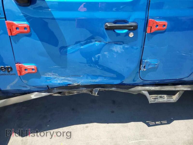 2021 Jeep GLADIATOR (VIN 1C6HJTAG8ML553648) — photo 9 of 10